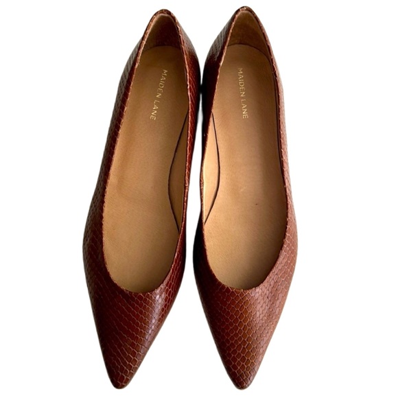 Maiden Lane Shoes - Maiden Lane snake print leather brown pointy toe flats EU size 41
